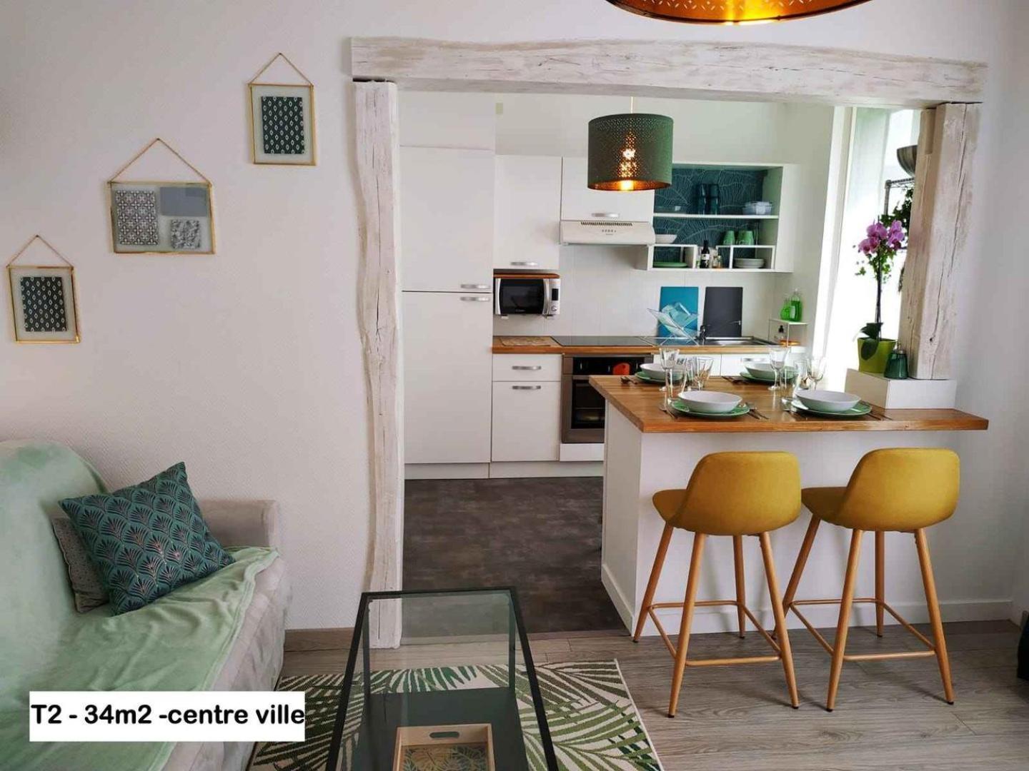 2 Min Walk From Train Station And Center Of Tours Apartment Luaran gambar