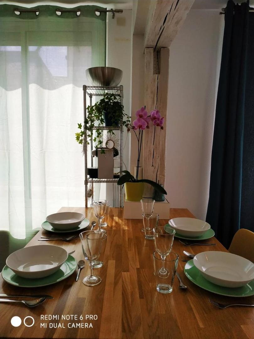 2 Min Walk From Train Station And Center Of Tours Apartment Luaran gambar